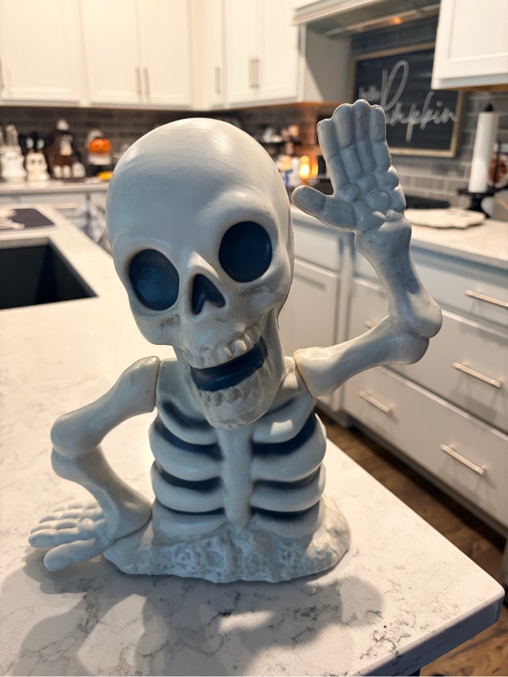 Hyde & EEK Gray Waving Skeleton Yard Stake